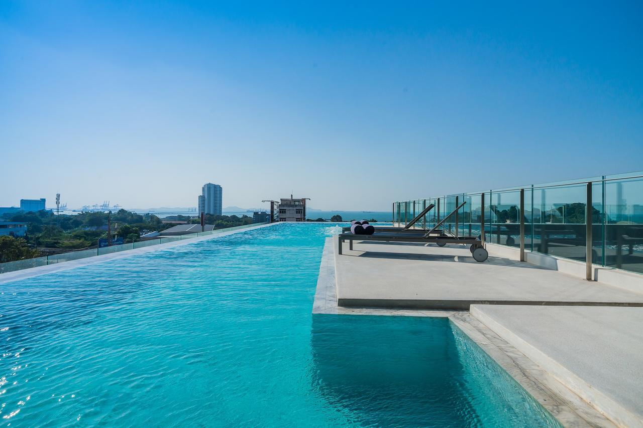 Arize Hotel Sri Racha Si Racha Exterior foto